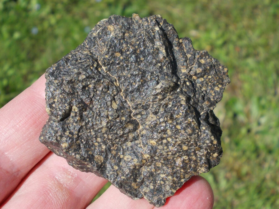 NWA 13881 CV3 #2- 69 g