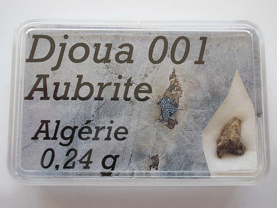 Djoua 001 #3 Aubrite - 0,24 g
