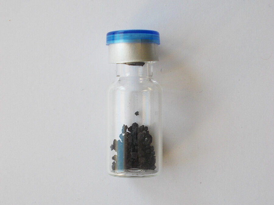 Oued Chebeika 002 CI1 fiole #17 - 0,4 g